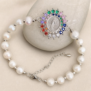 Bracelet Guadalupe personnalisé en argent toné avec médaillon de la Vierge <span class=keywords><strong>Marie</strong></span>, pierres en zircon cubique colorées et halo de perles, pour cadeau catholique - Product Image 1