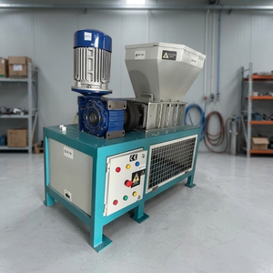 DIVINE MACHINERY SOLUTION Broyeur Industriel Automatique de Déchets Plastiques V4 Moteur 440V Haute Économie d'Énergie 10KW - Product Image 3