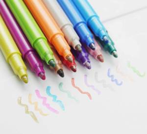 ची ऐक्रेलिक स्थायी मार्कर सेट थोक 12 रंग ग्लिटर धातु मार्कर बच्चों diy ग्राफिटी पेंटिंग मार्कर - Product Image 2