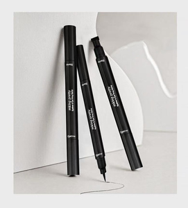<span class=keywords><strong>Crayon</strong></span> Eyeliner liquide à double extrémité <span class=keywords><strong>Crayon</strong></span> Eyeliner <span class=keywords><strong>noir</strong></span> à séchage rapide imperméable <span class=keywords><strong>avec</strong></span> motif de tampon Tampon Eyeliner - Product Image 4