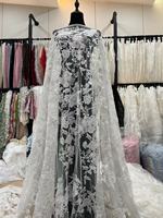 Tissu en dentelle florale 3D de qualité supérieure avec perles brodées et tulle pour robe de mariée et robe de soirée