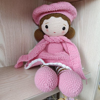 Poupée au crochet faite à la main pour filles, adorable peluche tricotée style Art Déco pour décoration d'anniversaire, décoration de la maison, décoration suspendue pour la chambre