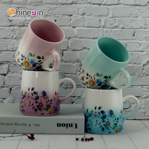 Ensemble <span class=keywords><strong>de</strong></span> mini tasses en porcelaine <span class=keywords><strong>La</strong></span> <span class=keywords><strong>Belle</strong></span> <span class=keywords><strong>et</strong></span> <span class=keywords><strong>la</strong></span> Bête <span class=keywords><strong>Tasse</strong></span> à bière en céramique pour <span class=keywords><strong>la</strong></span> rentrée - Product Image 2