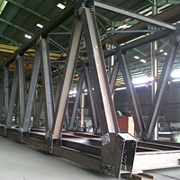 Puente de Arco de Acero de Alta Resistencia para Proyectos de Construcción de Carreteras y Ferrocarriles