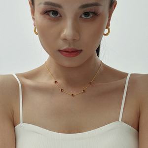 Collar Personalizado de Acero Inoxidable Chapado en Oro de 18K con Forma de Corazón, Joyería de Moda al por Mayor - Product Image 5