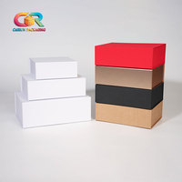 Boîte cadeau carrée en papier rigide écologique pliable, boîte en papier de luxe, laminage brillant, gaufrage, pliable