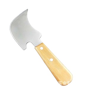 Rascador <span class=keywords><strong>de</strong></span> alambre <span class=keywords><strong>de</strong></span> soldadura <span class=keywords><strong>de</strong></span> PVC <span class=keywords><strong>de</strong></span> grado Diy, <span class=keywords><strong>nivelador</strong></span> con mango <span class=keywords><strong>de</strong></span> <span class=keywords><strong>madera</strong></span>, cuchillo <span class=keywords><strong>de</strong></span> <span class=keywords><strong>piso</strong></span> personalizable <span class=keywords><strong>para</strong></span> proyectos OEM - Product Image 1