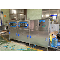 Machine de remplissage et de bouchage de seaux d'eau de 5 gallons, ligne de mise en bouteille d'eau pour barils de 20 litres, remplisseuse de bouteilles avec scelleuse