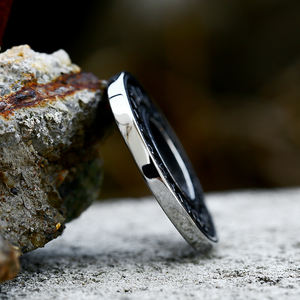 SS8-756P פלדה חייל מותאם אישית נירוסטה נורדי ויקינג הבכור Futhark רונה שרשרת פגאני מעגל רוני תליון לגברים נשים - Product Image 5