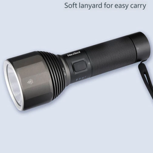 Lampe de poche LED en aluminium NexTorch, lumière blanche 12W, alimentée par piles AA, avec cordon souple pour une utilisation en extérieur - Product Image 1