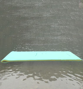 Tapis flottant pour piscine de 9 pieds, flotteurs de haute qualité en XPE, fabriqué en Chine - Product Image 3