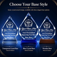 Trophée en acrylique personnalisé en forme de goutte de diamant, gravé sur mesure avec base bleue pour récompense d'employé