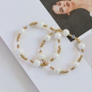 Pulsera Minimalista de Perlas Doradas para Mujer, Hecha a Mano, Elástica, con Perlas Pequeñas, Accesorio de Moda, Regalos para Bodas y Fiestas - Product Image 3