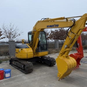 Excavatrice Komatsu PC78 d'occasion / Mini-excavatrice d'occasion PC78US-6 avec marteau hydraulique, pince hydraulique, godet de 0,35 m, moteur et pompe - Product Image 1