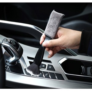 Brosse de nettoyage de voiture 2 en 1 Brosse de nettoyage d'intérieur de voiture en plastique à poils souples Outil de dépoussiérage Brosse de lavage de voiture - Product Image 3