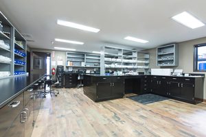 Làm việc băng ghế dự bị y tế màu đen Tủ bệnh viện đồ nội thất phòng thí nghiệm băng ghế cho các trường đại học nghiên cứu phòng thí nghiệm đồ nội thất - Product Image 6