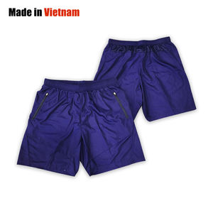 Pantalones cortos deportivos personalizados de secado rápido para hombre - Product Image 1