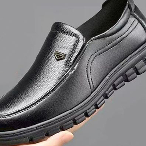 Sandales pour hommes décontractées de nouvelle conception en gros, vente chaude, respirantes, confortables, durables, à talon plat, chaussures de marche pour hommes - Product Image 3