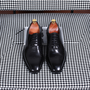 Chaussures Oxford pour hommes, entièrement broutées à la main, en cuir pleine fleur de qualité supérieure, style italien, patine, pour occasions formelles et mariages - Product Image 1