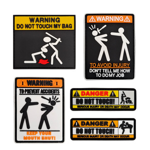 Parches de Goma PVC 3D con Diseño Personalizado, Etiquetas con Logo, Ganchos, Advertencias Interesantes, Parches con Letras en Inglés para <span class=keywords><strong>Ropa</strong></span> - Product Image 1