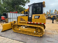 Bouteur sur chenilles hydrostatique d'occasion Cat D5K, faible nombre d'heures, pour nivellement précis, vente de machines