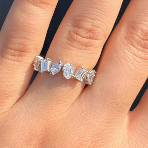 Conjunto de Joyas de Diamantes Q294 con Corte Esmeralda y Engaste de Garras, Joyería Fina Clásica para Compromiso de Mujer - Product Image 2