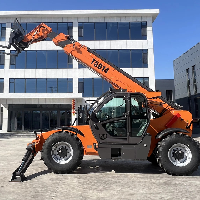 Telescopic Forklift 4ton Lifting Jib Crane on a Model Dani Adjustable Legs High Quality Loader With Heavy Duty Performance