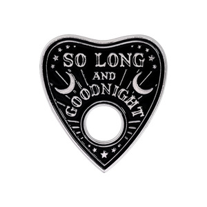 Gótico Satán Negro Cabra Esmalte Pin Crow <span class=keywords><strong>Badge</strong></span>