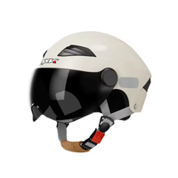 2025 nouveaux casques de moto ABS casque léger garde-tête moto demi-visage casque avec feu arrière LED approbation 3C