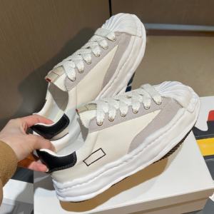 Zapatos Deportivos de Plataforma de Diseño Original, Modernos y Casuales Unisex de Lujo - Product Image 3