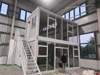 Portable 20ft préfabriqué conteneur maison paquet plat petite maison remorque pour la vie urbaine en acier en bois pour chambre à coucher utilisation extérieure