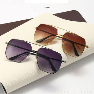 Gafas de Sol de Piloto, Económicas, Modernas, Deportivas, al por Mayor, Clásicas, de Metal para Mujer, Modernas, de Diseñador, Personalizadas para Hombre - Product Image 2