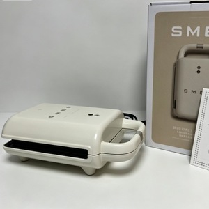 Machine à sandwich SMEG 1000W, plaques à gaufres automatiques, revêtement antiadhésif, légère, électrique, pour usage domestique - Product Image 3