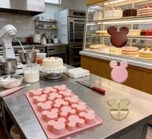 <span class=keywords><strong>Molde</strong></span> de Silicona de <span class=keywords><strong>Mickey</strong></span> <span class=keywords><strong>Mouse</strong></span> de 15 Cavidades para Chocolate, Dulces y Gomitas - Product Image 6