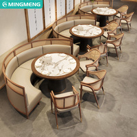 Mobilier de restaurant Ensemble de banquettes, table et chaises en cuir pour café hôtel Demi-cercle incurvé rond en marbre pour café