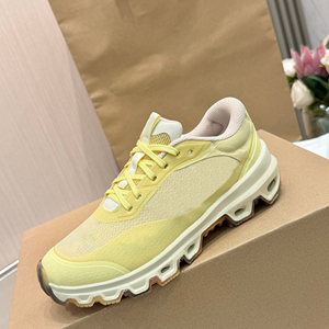 Chaussures <span class=keywords><strong>de</strong></span> sport décontractées personnalisées <span class=keywords><strong>de</strong></span> haute qualité, légères, antidérapantes, respirantes, chaussures <span class=keywords><strong>de</strong></span> <span class=keywords><strong>basket</strong></span>-ball, chaussures <span class=keywords><strong>de</strong></span> course pour hommes et femmes - Product Image 1