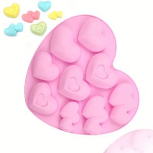Moule à gâteau en silicone écologique personnalisé avec logo, moule à savon et bougie fait main, 9 cavités, 3 types de cœurs différents, OEM/ODM - Product Image 1