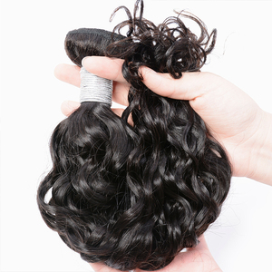 Le cuticole hanno allineato i <span class=keywords><strong>capelli</strong></span> <span class=keywords><strong>ondulati</strong></span> bagnati e <span class=keywords><strong>ondulati</strong></span> dei <span class=keywords><strong>capelli</strong></span> umani grezzi non trattati dei pacchi dei <span class=keywords><strong>capelli</strong></span> di wave dell'acqua 100 - Product Image 3