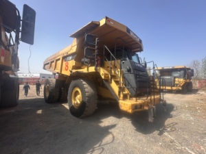 Camión volquete usado CATERPILLAR CAT773F 773 44.5TON para la venta Camión volquete resistente - Product Image 4