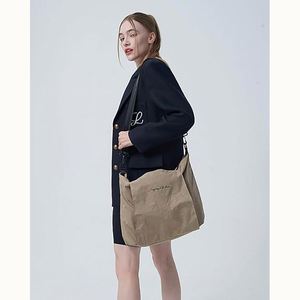 Échantillon gratuit : Porte-tapis de yoga en macramé naturel, sac de transport pour tapis de yoga, convient à la plupart des tapis de yoga, pour la gym, le yoga, le fitness et les activités de plein air - Product Image 1