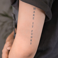 Scritta artistica inglese tatuaggio temporaneo Semi permanente tatuaggio impermeabile per 2 settimane realistico tatuaggio a base di erbe per il corpo