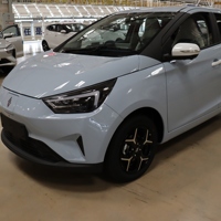 JMEV EV3, Auto Eléctrico de Nueva Energía, 290 KM de Autonomía, Sedán de 5 Puertas y 4 Asientos, Volante a la Izquierda, Automático