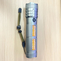 Promotion : Lampes de poche tactiques puissantes à 5 modes, zoom longue portée, batterie rechargeable 18650, lampe torche LED COB