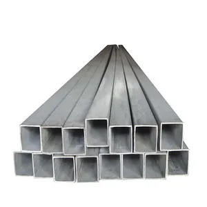 La fábrica de tubos cuadrados galvanizados vende varios tubos de acero en grandes cantidades y se entrega rápidamente