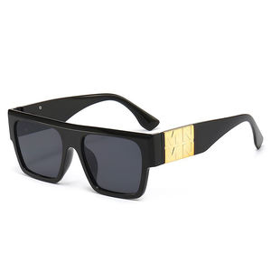 Nouvelle mode Lunettes <span class=keywords><strong>de</strong></span> <span class=keywords><strong>soleil</strong></span> <span class=keywords><strong>de</strong></span> créateur <span class=keywords><strong>de</strong></span> luxe en forme <span class=keywords><strong>de</strong></span> ceinture dorée Lunettes <span class=keywords><strong>de</strong></span> <span class=keywords><strong>soleil</strong></span> femmes hommes tendances modernes et célèbres Lunettes <span class=keywords><strong>de</strong></span> <span class=keywords><strong>soleil</strong></span> plates vintage - Product Image 3