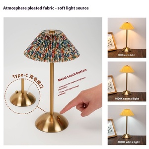 Tùy Chỉnh Retro Bảng Đèn Phòng Ngủ Cao Cấp Ánh Sáng Ban Đêm 3 Màu Sắc Pleated Thiết Kế Cho Bầu Không Khí Trang Trí Có Thể Sạc Lại Bảng Đèn - Product Image 3