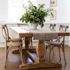 كرسي خشبي أو حديدي عتيق عالي الجودة مع تصميم قابل للتكديس للبار المنزلي لتأجير حفلات الزفاف لتناول الطعام - Product Image 3