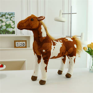 Il simpatico cavallo di peluche a forma di fiore è adatto per l'esposizione domestica e la collezione per bambini e bambine. - Product Image 1