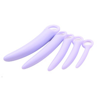 Vente en gros OEM Plug anal vibrant en silicone et ABS avec anneaux de traction et perles, 100% étanche, pour adultes