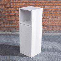 Mini étagère de rangement rectangulaire en bois moderne, armoire à trois niveaux avec une porte pour salle de bain